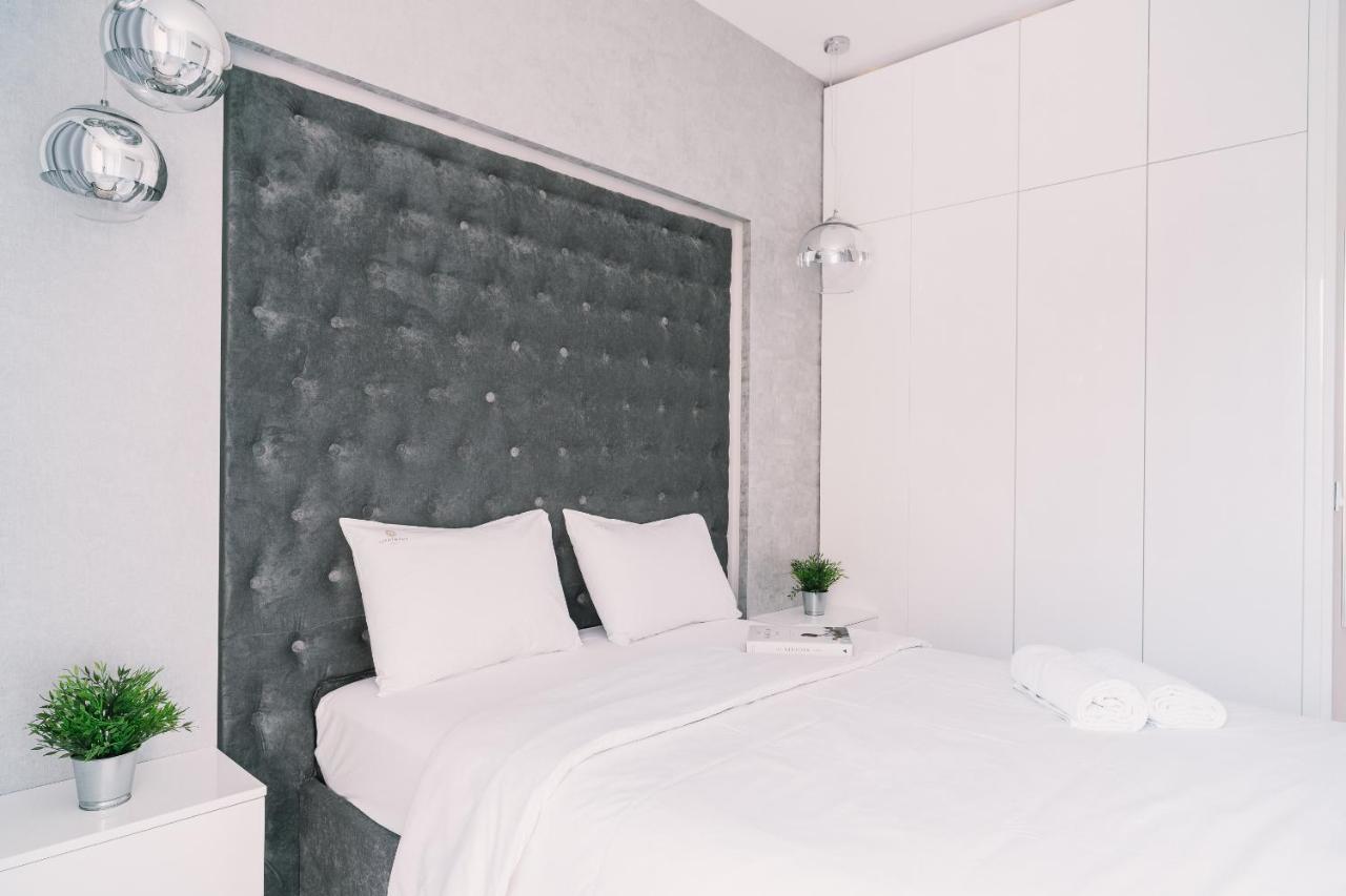 Warsaw Aparthotel Экстерьер фото